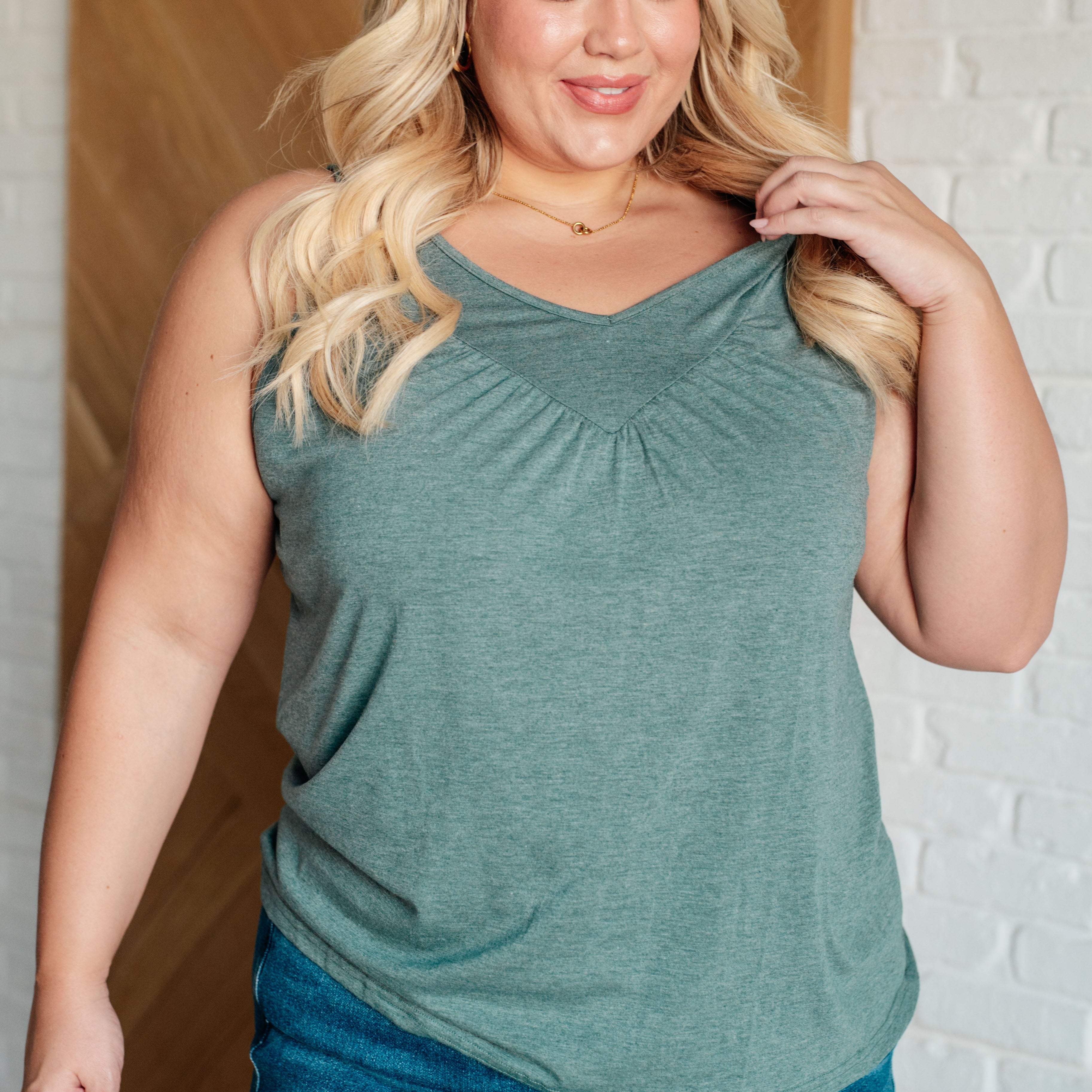 Not So Anxious V-Neck Tank in Mist